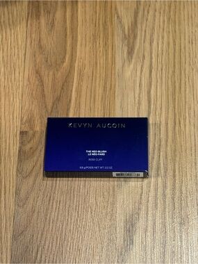 Kevyn Aucoin The Neo-Blush in Rose Cliff
